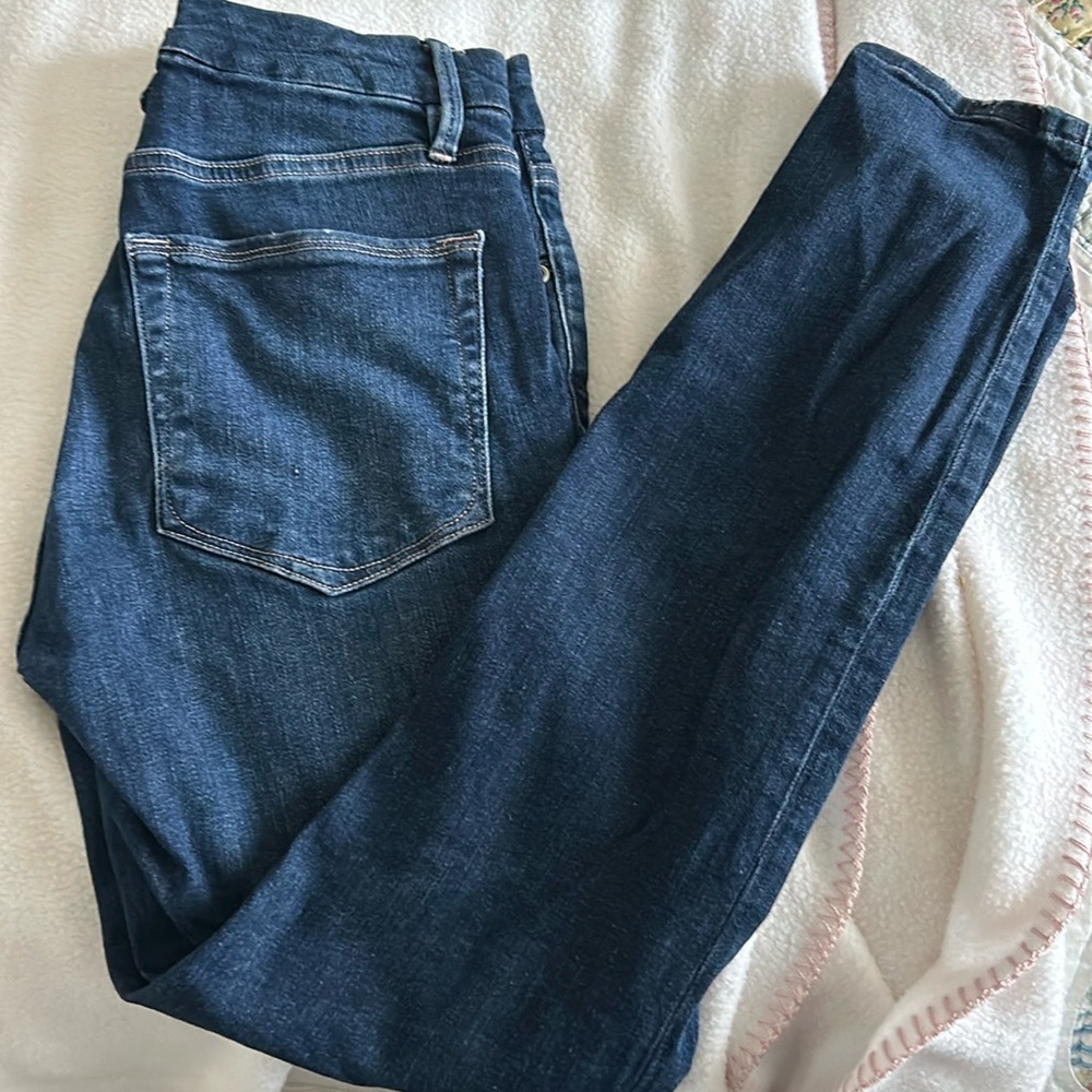 Good American good legs crop size 26